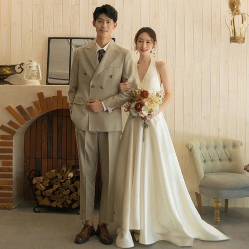 “화이트 등노출 이브드레스 대여 웨딩드레스, 결혼식 필수템”